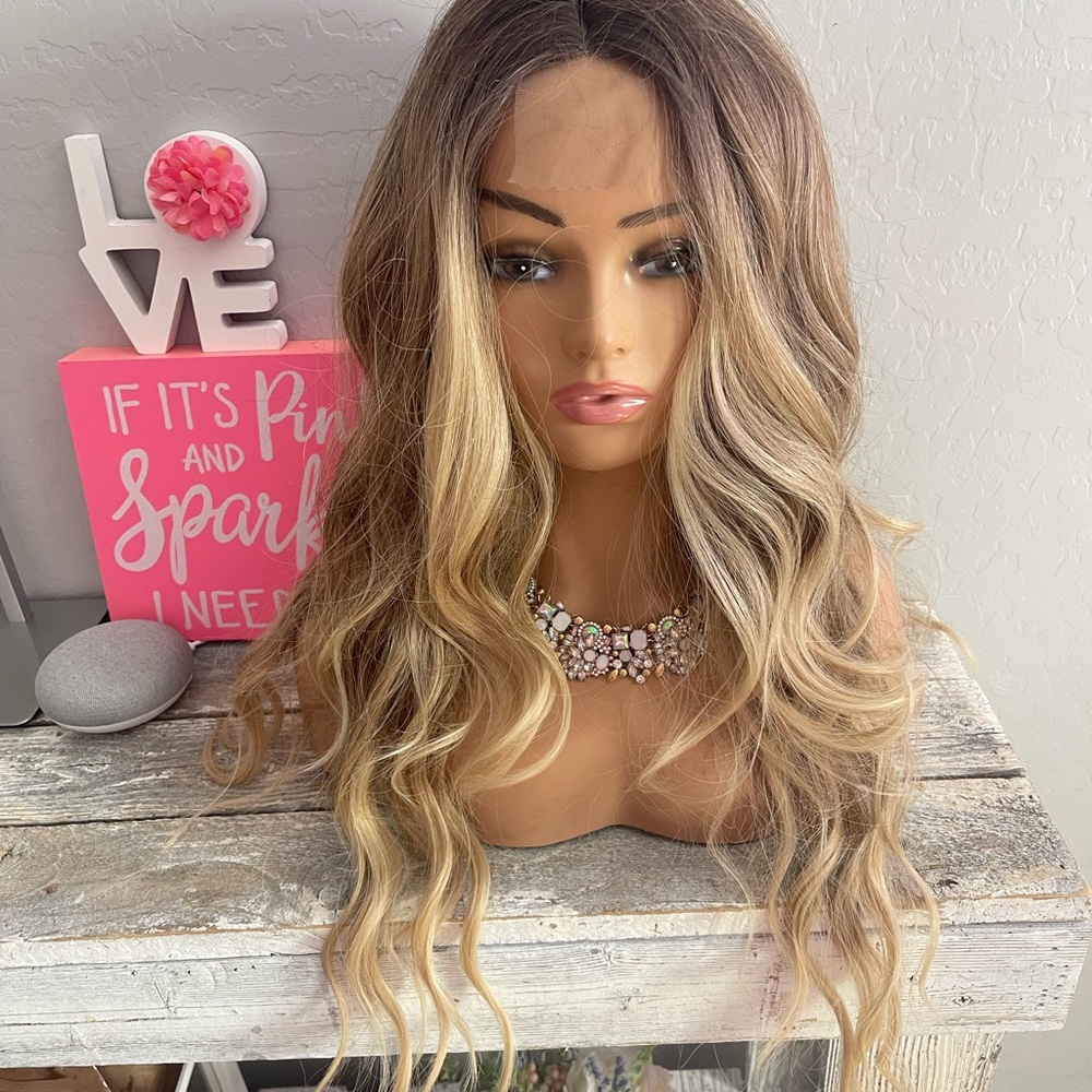 Blonde Balayage Wavy Synthetic Wig